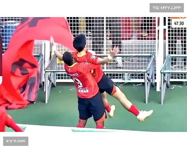 铁人队史首胜数据全面，邦本宜裕精准传球46次调度后场